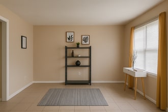 5736 Deborah Dr in Macon, GA - Foto de edificio - Building Photo