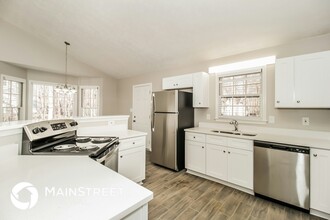 585 Nottingham Dr in Douglasville, GA - Building Photo - Building Photo