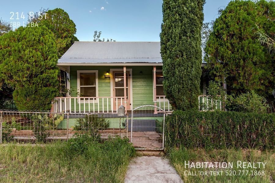 214 B St in Bisbee, AZ - Building Photo