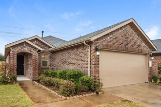 1958 Bravos Manor Ln in Fresno, TX - Building Photo - Building Photo