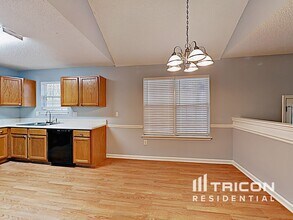 6030 Crooked Creek Dr. in Rex, GA - Building Photo - Building Photo