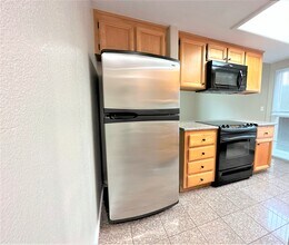 22530 3rd St in Hayward, CA - Building Photo - Building Photo