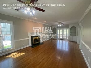 6095 Glenacre Dr in Kernersville, NC - Building Photo - Building Photo