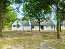 7079 FM 1388 in Kaufman, TX - Building Photo