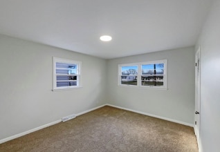 2828 Shartle St in Middletown, OH - Foto de edificio - Building Photo