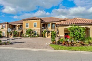 13605 Messina Loop in Bradenton, FL - Building Photo