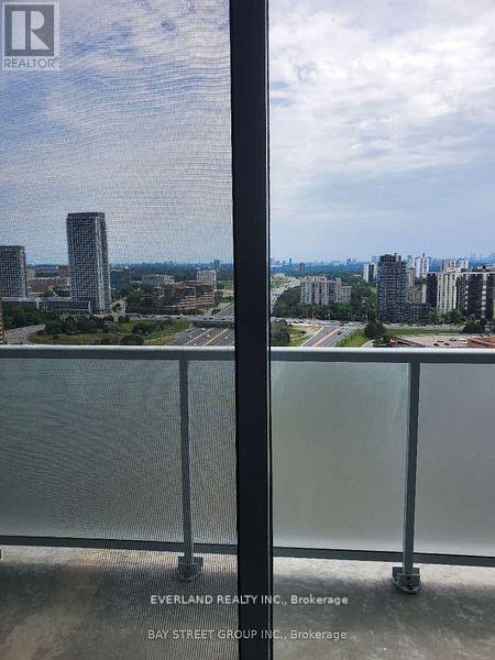 188 Fairview Mall Dr in Toronto, ON - Building Photo - Building Photo