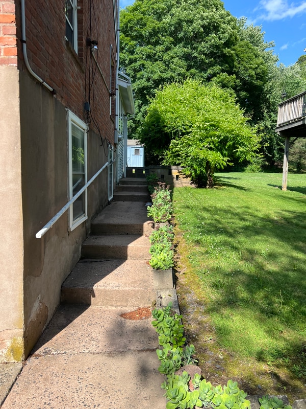 678 Bartholomew Rd in Middletown, CT - Building Photo - Building Photo