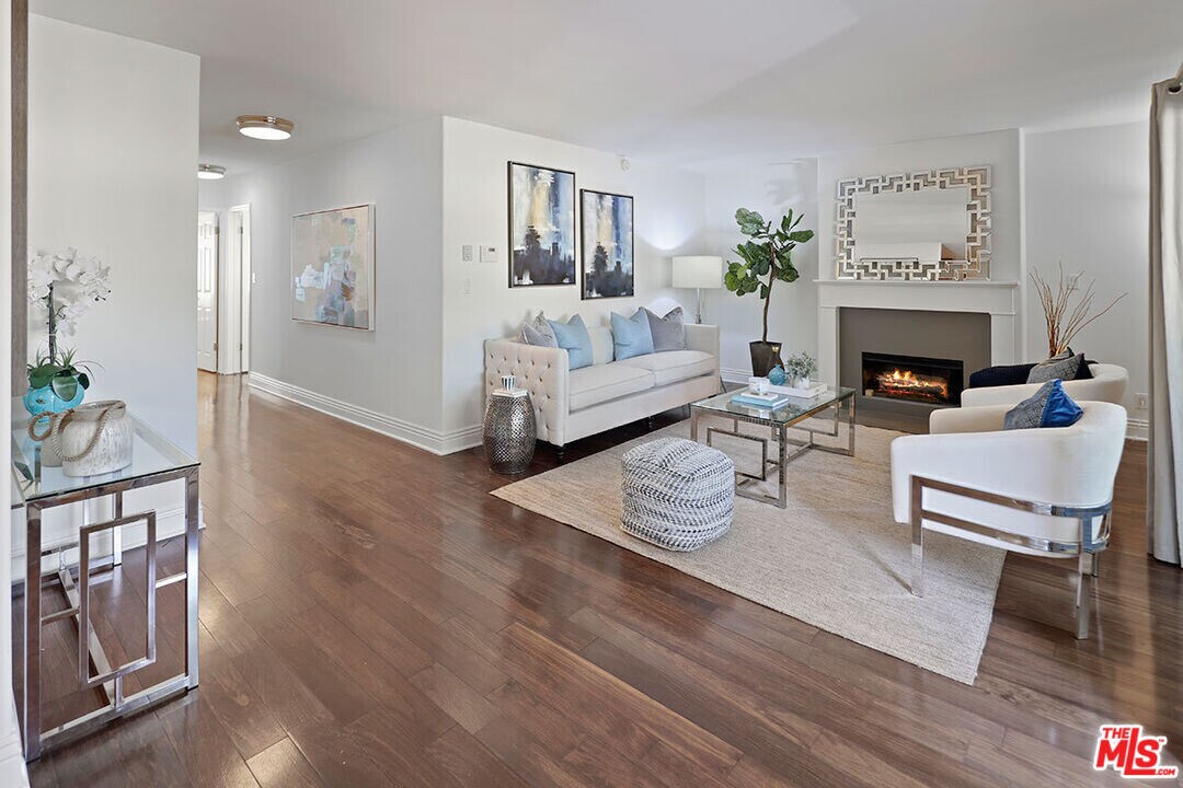 1320 Princeton St in Santa Monica, CA - Building Photo