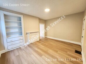 326 Cherry St in West Homestead, PA - Building Photo - Building Photo