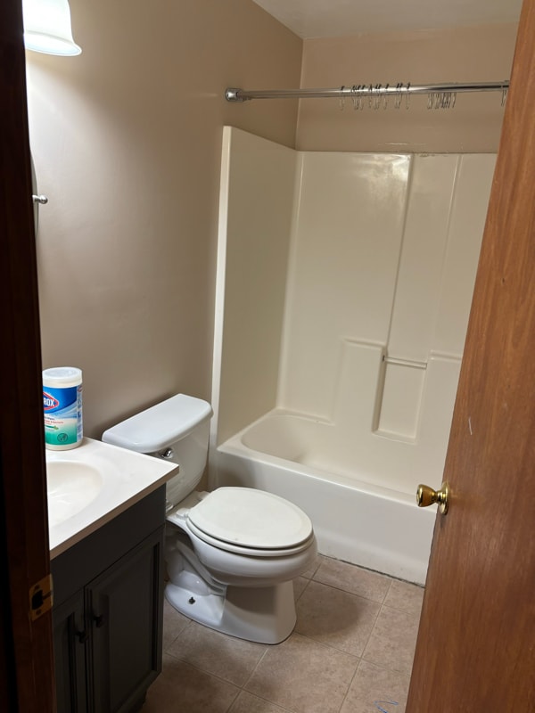 1 Hemans St in Worcester, MA - Building Photo - Building Photo