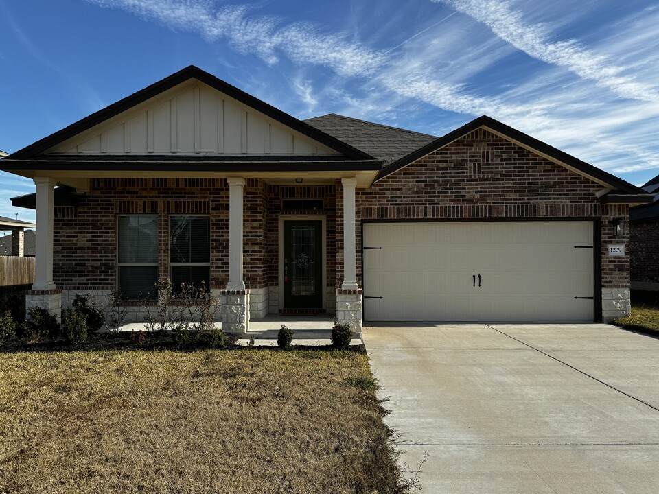 1209 Torino St in Harker Heights, TX - Building Photo