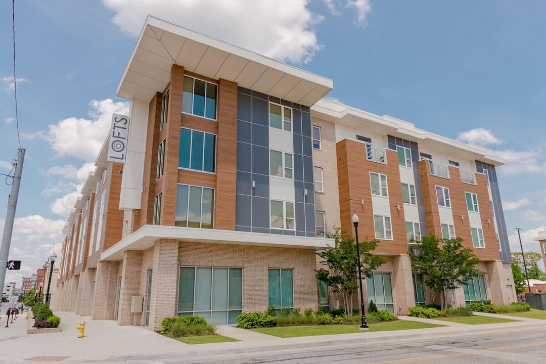 Lofts At Capricorn in Macon, GA - Foto de edificio