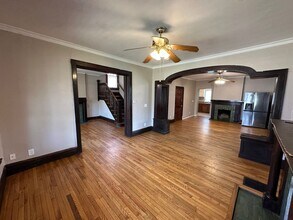 243 E 16th Ave in Columbus, OH - Building Photo - Building Photo