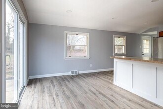 130 Pulaski Ave in Gloucester Township, NJ - Building Photo - Building Photo