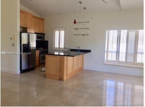 13245 SW 74th Ave in Pinecrest, FL - Building Photo - Building Photo