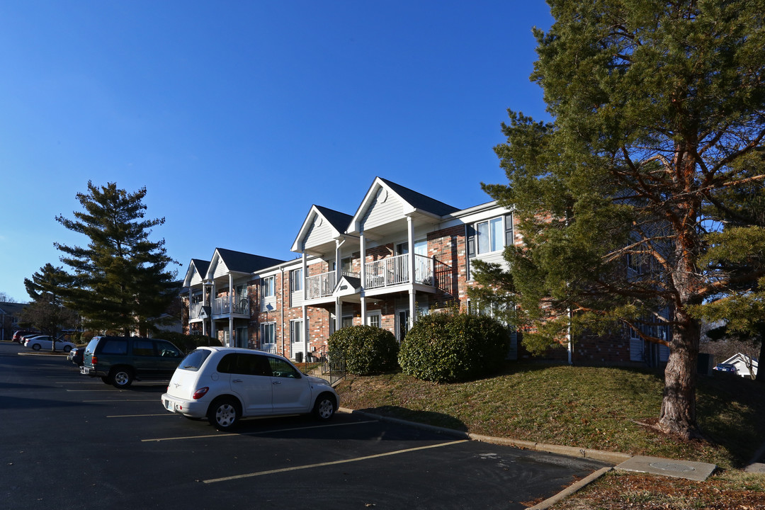 Festus Gardens in Festus, MO - Building Photo