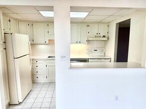 51 Broad St in Weymouth, MA - Building Photo - Building Photo