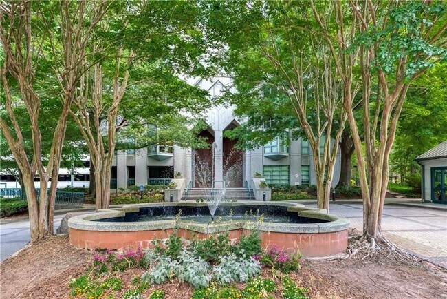 property at 2870 Pharr Ct S Northwest