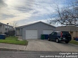 4409 Terra Summit Rd in San Antonio, TX - Building Photo