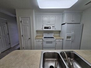 1307 S Taylor St in Goldsboro, NC - Building Photo - Building Photo