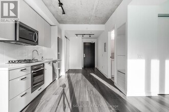 55 Ontario St in Toronto, ON - Building Photo - Building Photo