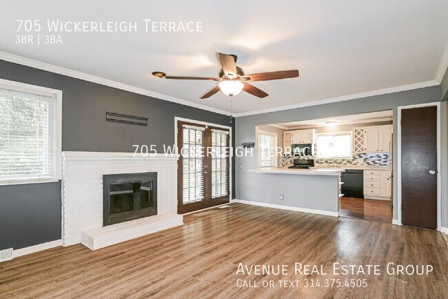 705 Wickerleigh Terrace in Fenton, MO - Building Photo - Building Photo