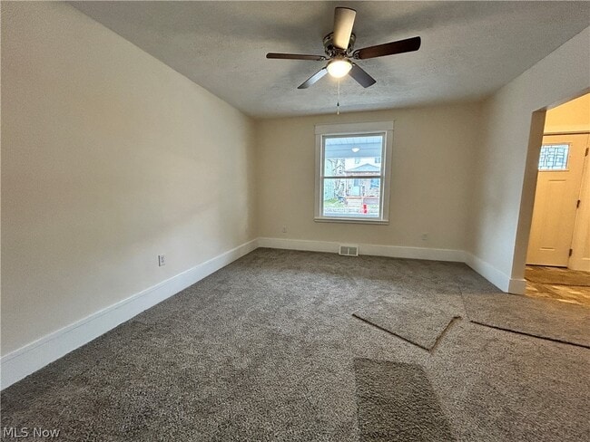 316 Henry Ave in Steubenville, OH - Foto de edificio - Building Photo