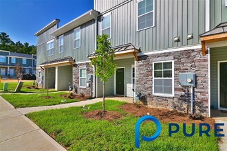 317 High Grv Wy in Columbia, SC - Building Photo - Building Photo