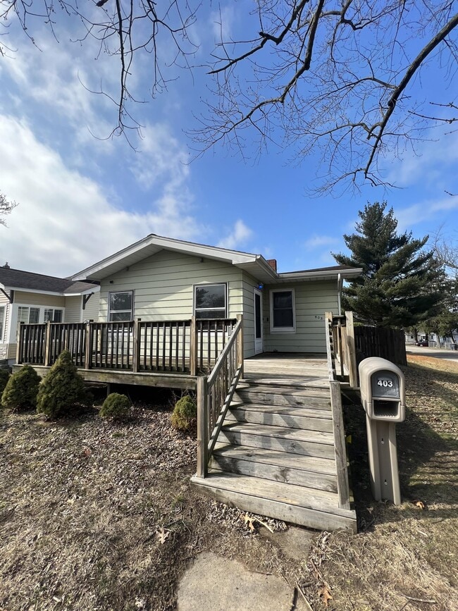 403 Butler St in Michigan City, IN - Building Photo - Building Photo
