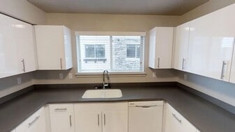 1700 S Sandhill Rd in Orem, UT - Building Photo