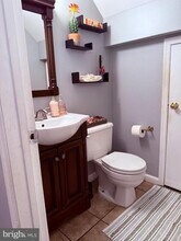 15 Washington Ct in East Windsor, NJ - Building Photo - Building Photo