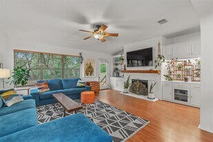 1218 Highland Dr in Cedar Park, TX - Building Photo