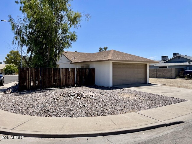 14823 N 60th Ave in Glendale, AZ - Building Photo - Building Photo