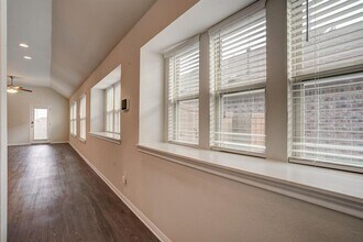 673 Nautical Lp in Kyle, TX - Building Photo - Building Photo