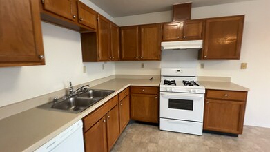 1143 Tallent Ct in Box Elder, SD - Building Photo - Building Photo