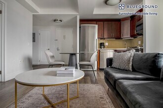 354 E 91st St in New York, NY - Building Photo - Building Photo