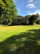 79 Owens Ln, Unit B in Glastonbury, CT - Building Photo - Building Photo