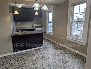 605 Van Buren Ave in St. Paul, MN - Building Photo - Building Photo