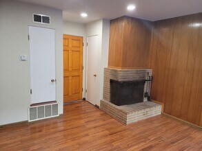 132 Locksley Ave, Unit 3 in San Francisco, CA - Building Photo - Building Photo