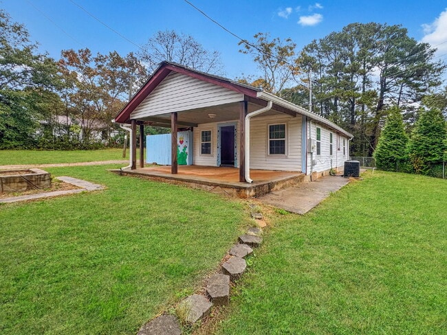 2110 Broadway Pl in Gainesville, GA - Building Photo - Building Photo