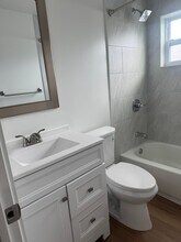 2267 NW 52nd Ct, Unit 2267 in Tamarac, FL - Foto de edificio - Building Photo