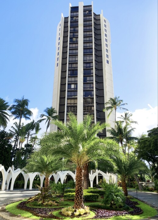 300 Wai Nani Way, Unit 1207 in Honolulu, HI - Foto de edificio