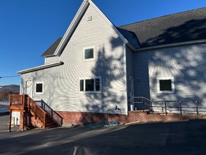 19 Hill Ave in Ashland, NH - Building Photo - Building Photo