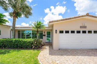 5206 Cleveland St in Hollywood, FL - Building Photo - Building Photo