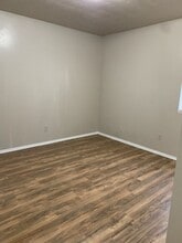 2701 Poplar Cir in Bryan, TX - Building Photo - Building Photo