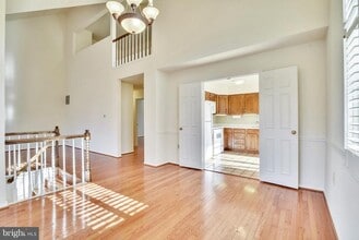 3023 Oakton Meadows Ct in Oakton, VA - Building Photo - Building Photo