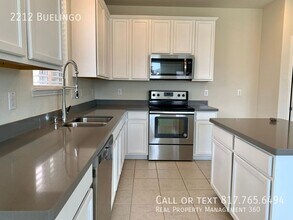 2212 Buelingo Ln in Fort Worth, TX - Building Photo - Building Photo