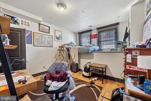 1707 Arlington St in Philadelphia, PA - Building Photo