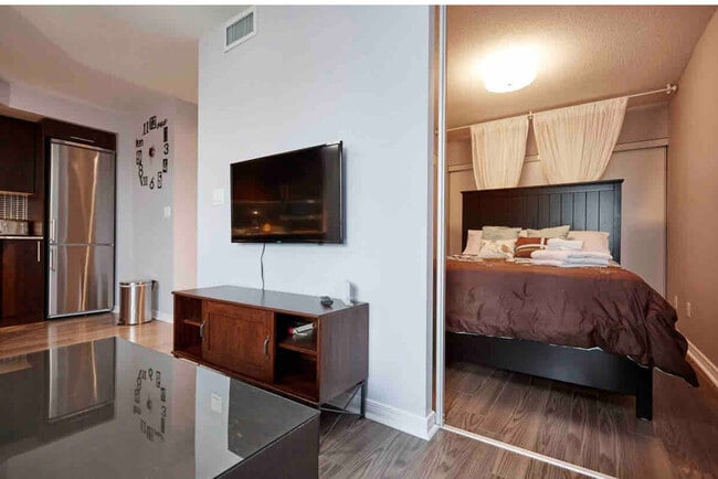 25 Clarence Square, Unit SI ID1513071P
